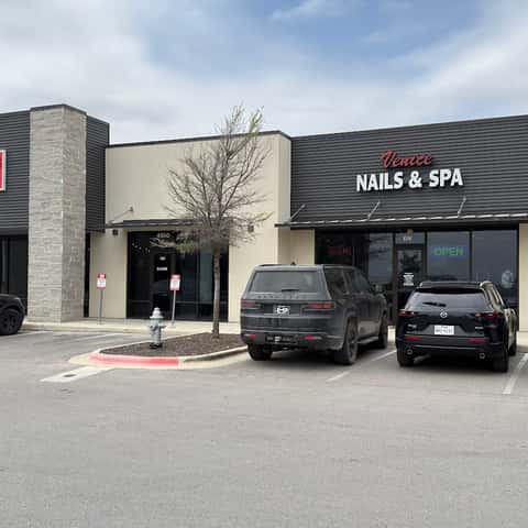 Venice Nails & Head Spa, head spa in Kyle, TX