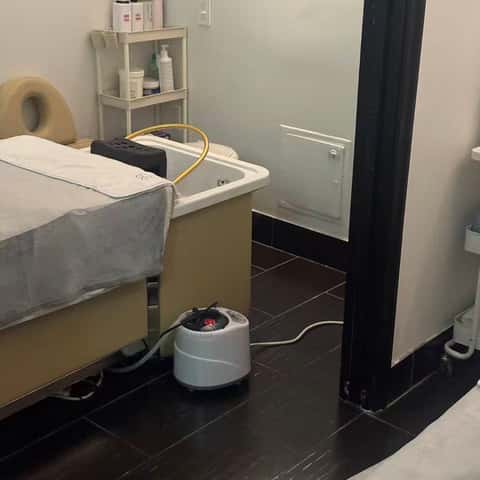 Rlux Head Spa – photo 3
