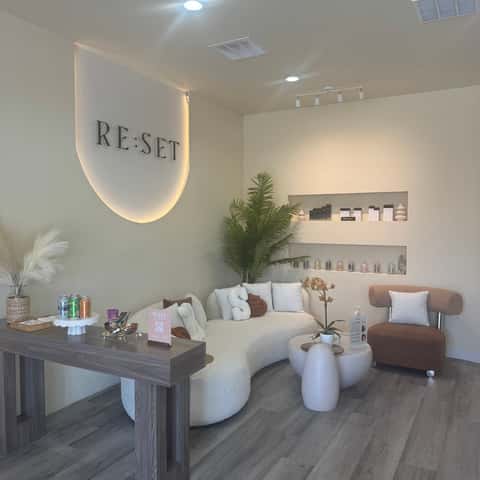 Reset Scalp Care Head Spa – photo 4