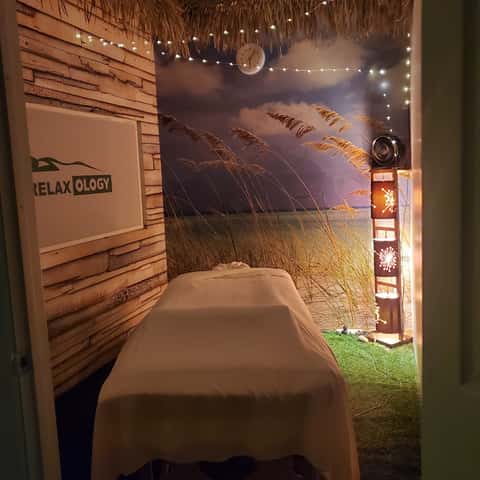 RELAXOLOGY Massage & Head Spa – photo 2
