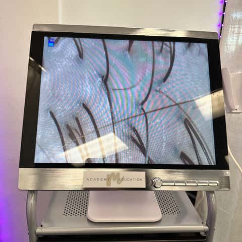 Scalp Facial Lounge – photo 4