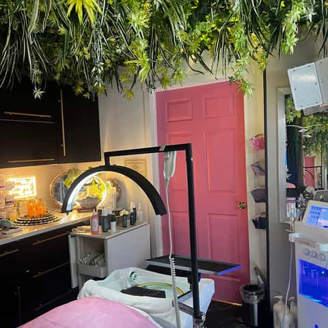 Self-care Spa and Lounge – photo 2