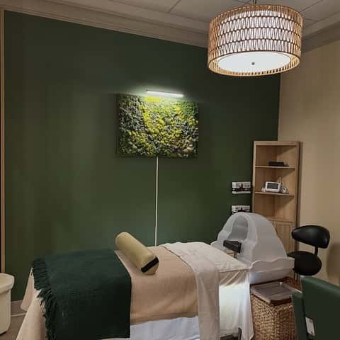 Crown & Bliss Head Spa - Arrowhead, head spa in Peoria, AZ