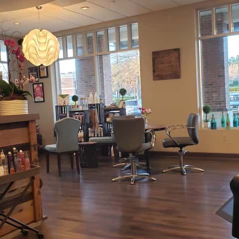 Triniti Salon & Head Spa – photo 4