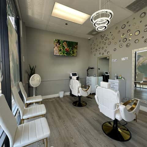 Bollywood head spa, head spa in Fontana, CA