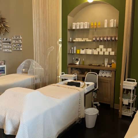 Bliss Beauty Bar-Head Spa and Facial-Medspa in Houston – photo 2