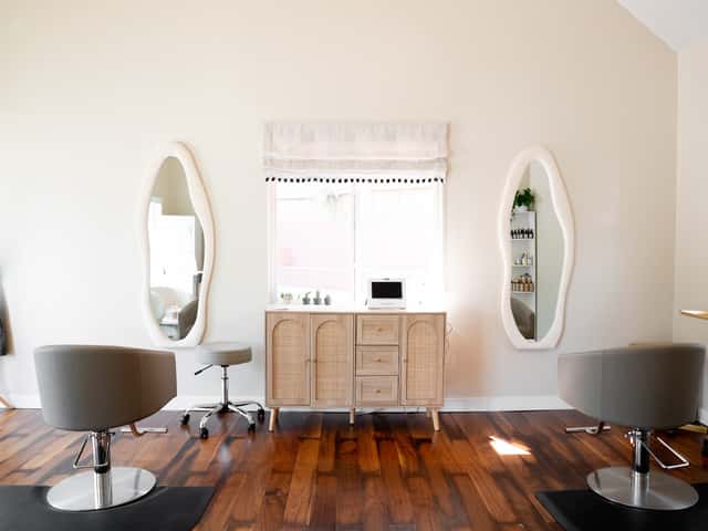 Nourish Salon & Scalp Spa, head spa in University City, MO